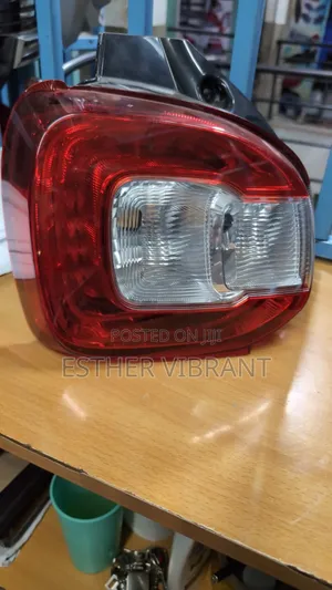 Toyota Passo 2016 Backlights