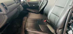 Toyota HiAce 2018 Silver