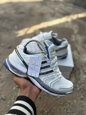 Adidas Adistar