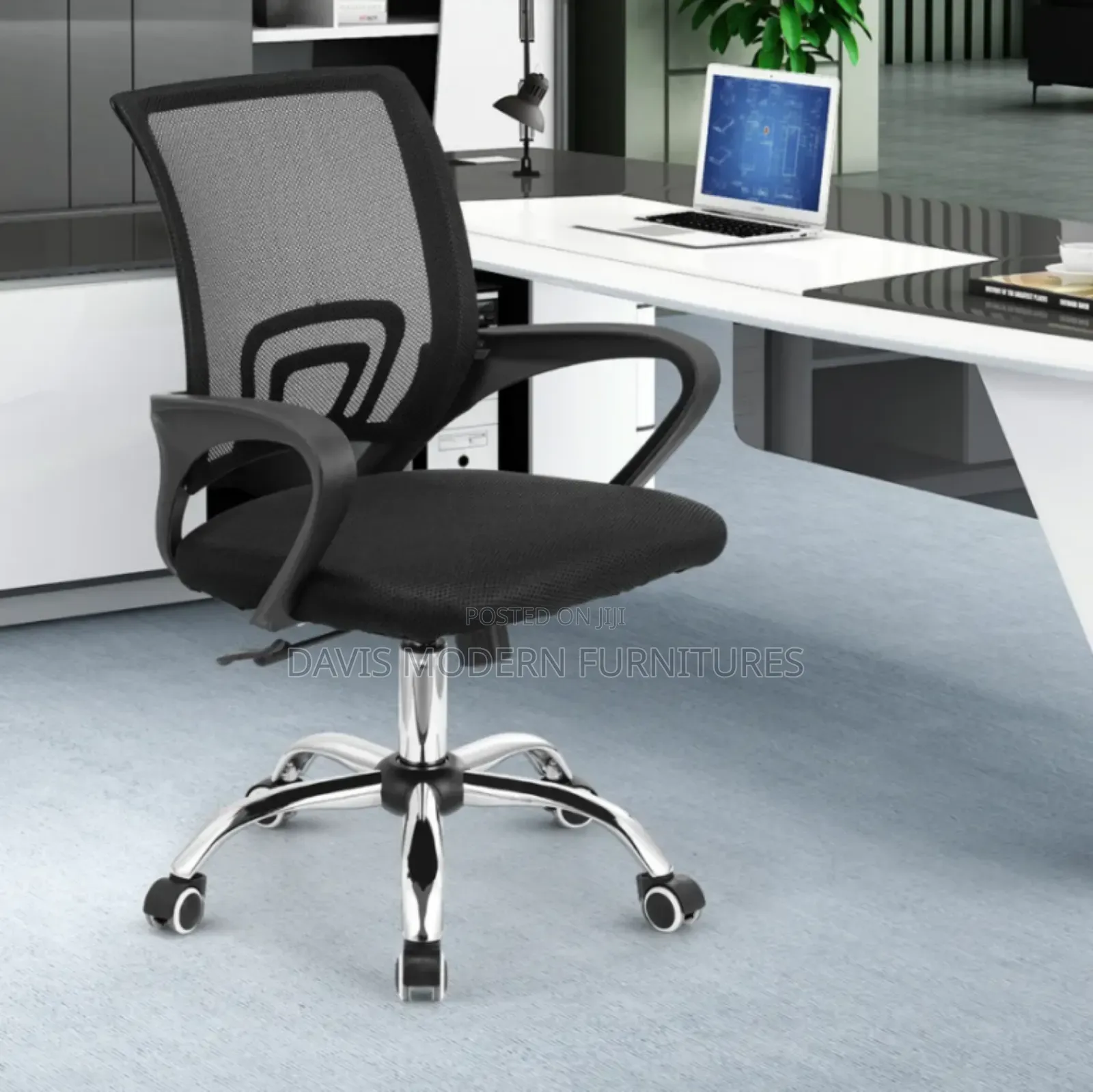 Black Mish Chair