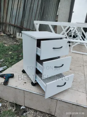 Local Pedestal