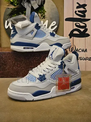 Air Jordan 4 "Military Blue"
36______45