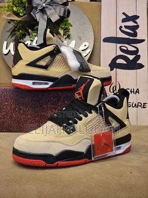 Air Jordan 4 "Pizza 🍕 "
36______45