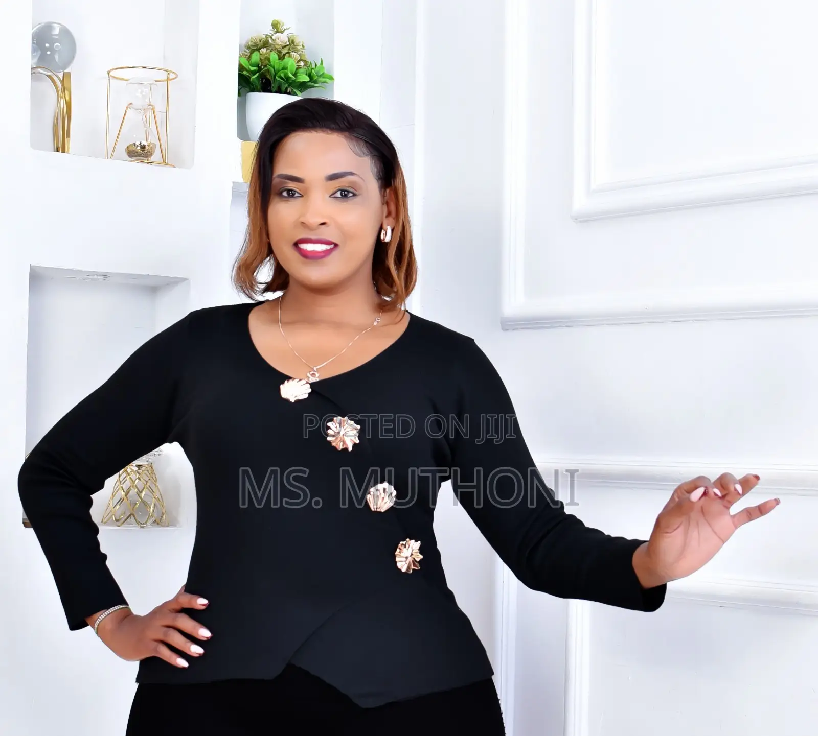 Free Size Classy Tops With Unique Side-Cut Design