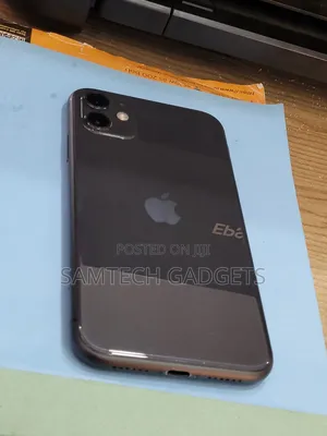 Apple iPhone 11 64 GB Black