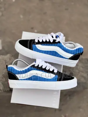 Vans Coudroy