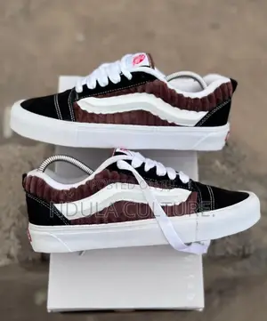 Vans Coudroy