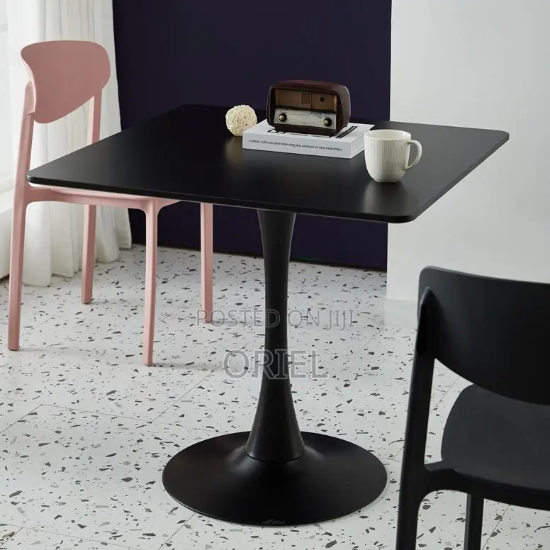 Dining Tables; Classic 1950s Style Dining Table