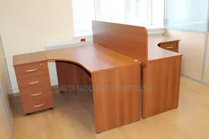 2pax Curved Workstation