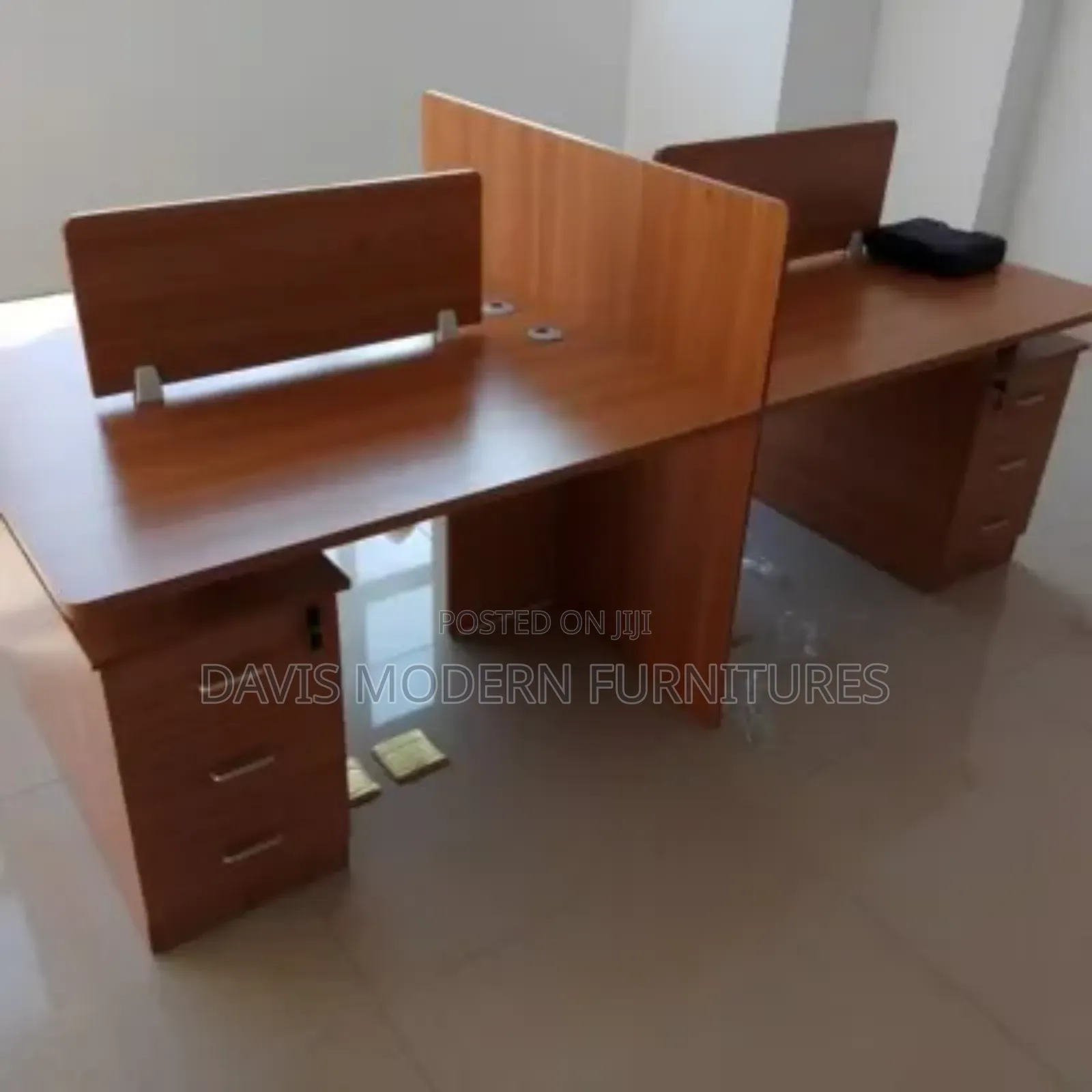 Four Seater Office Workstation