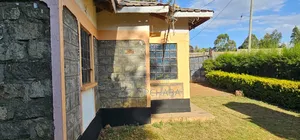 2bdrm Bungalow in Outspan, Racecourse for sale