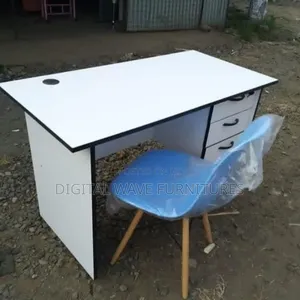 Office Table With Aemes Chair