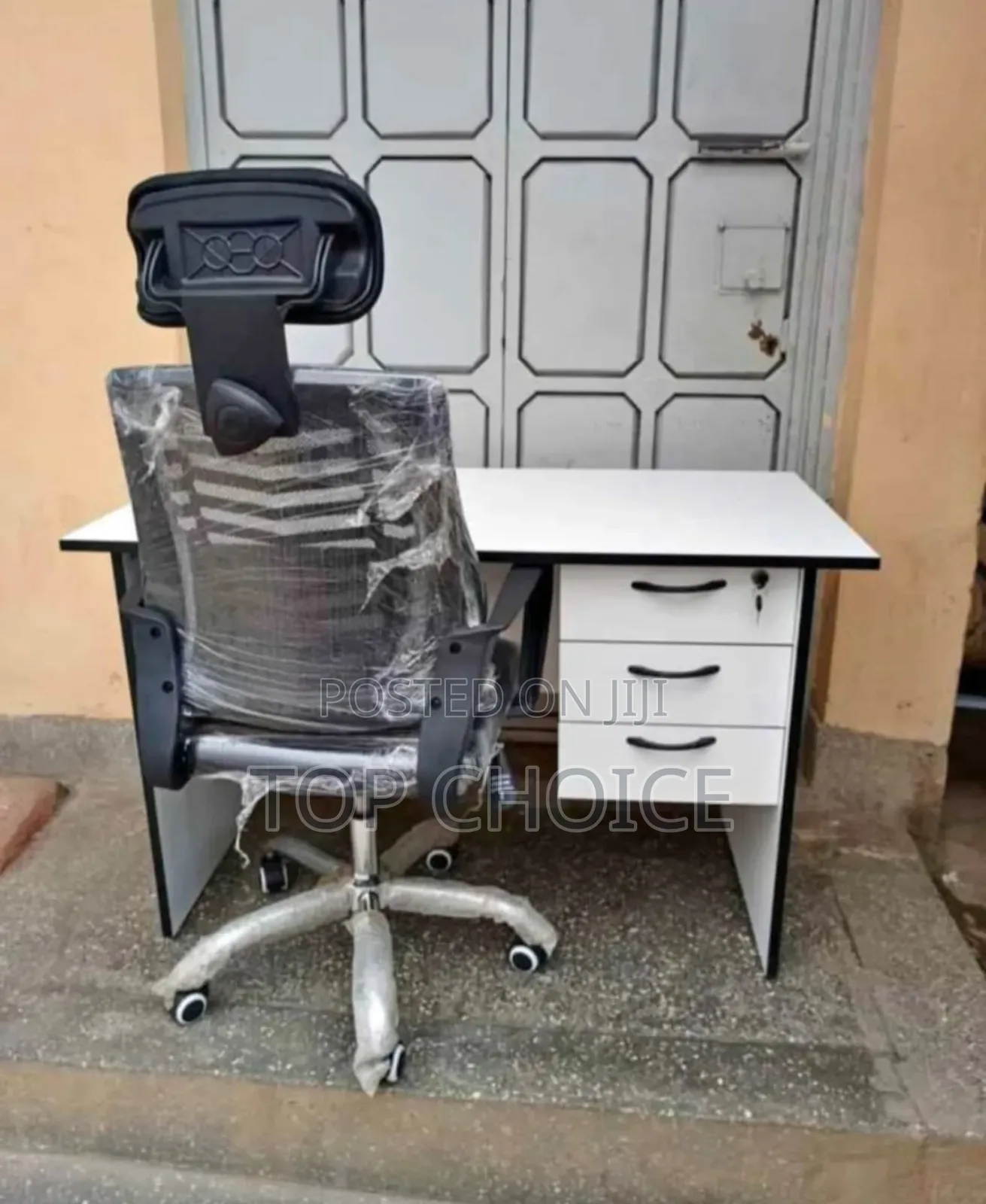 Home / Office Study Set 4 FTS Table.