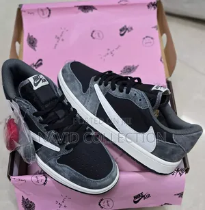 J1 Low Travis Scot