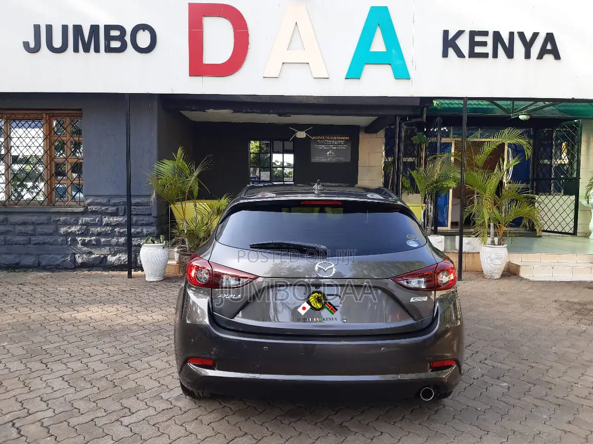 Mazda Axela 2018 Gray