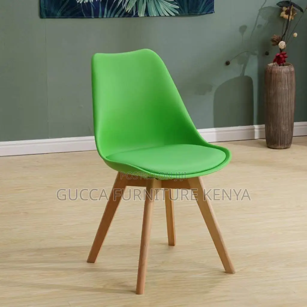 Armless Leather Cushioned Dining Eames Chair