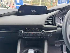 Mazda 3 2019 Red