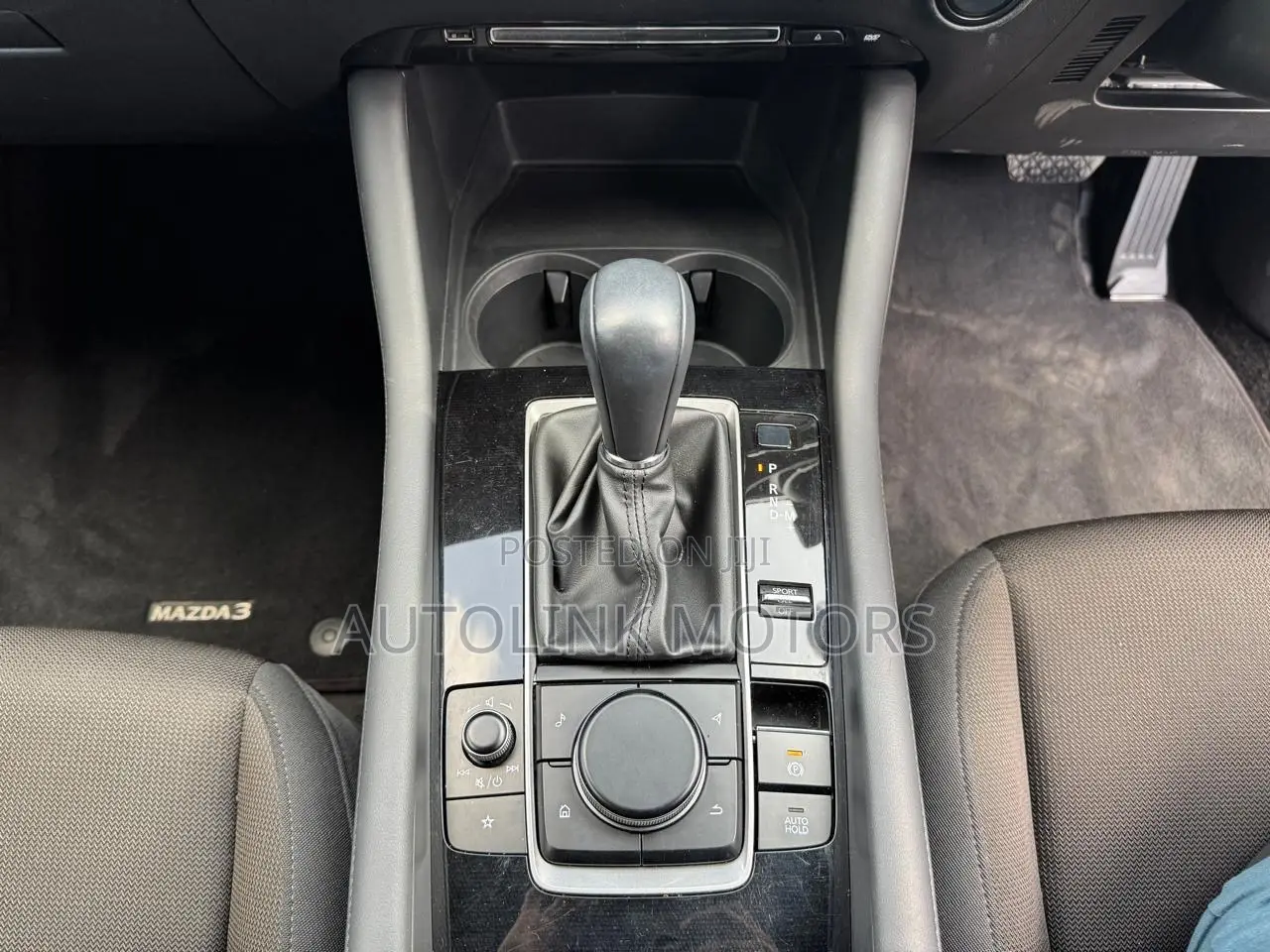 Mazda 3 2019 Red