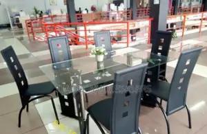 Full Portable Glass 6 Sitter Dinning Table
