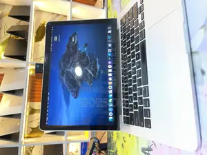 Laptop Apple MacBook Pro 2015 8GB Intel Core I5 SSD 256GB