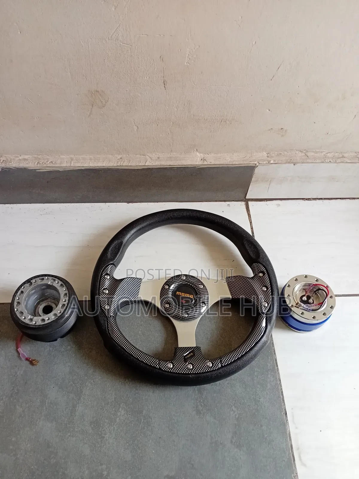 Premium Deep Dish Steering Wheel With Quick Release Hub