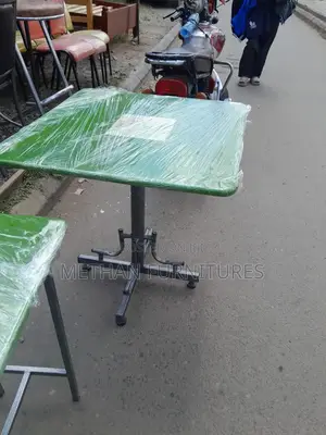 Hotel, Bar and Restaurant Table