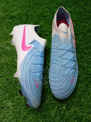 Nike Phantom Black Pack Luna Gx Football Boots
