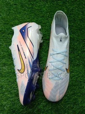 Air Zoom Dream Speed 9 Football Boots