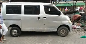 Toyota HiAce 2008 Grey