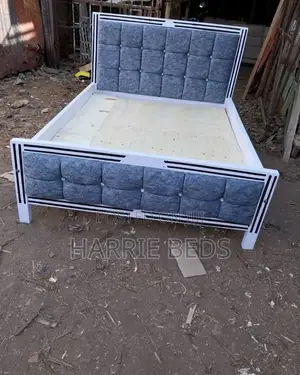 Cheaster Bed