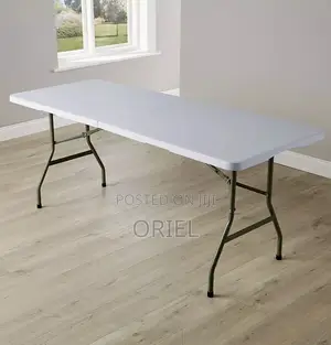 Office Plastic Table; Ergonomic Foldable Plastic Office Workstation