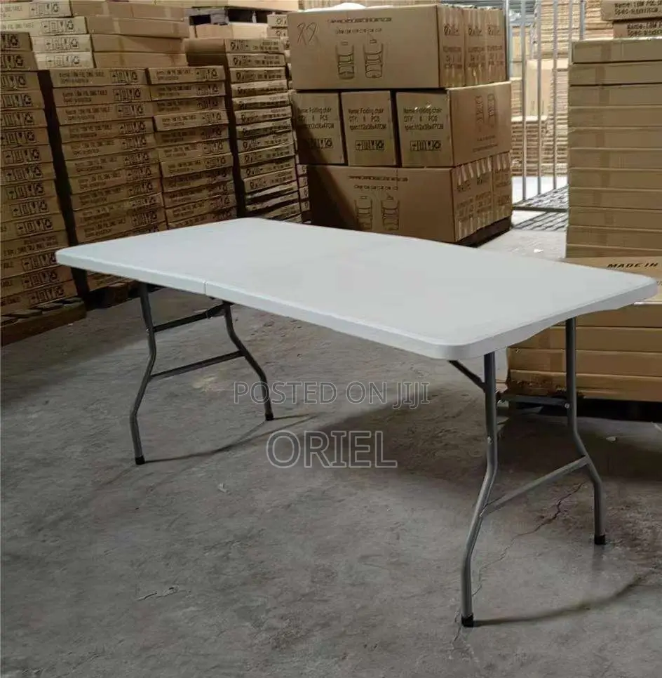 Office Plastic Table; Ergonomic Foldable Plastic Office Workstation