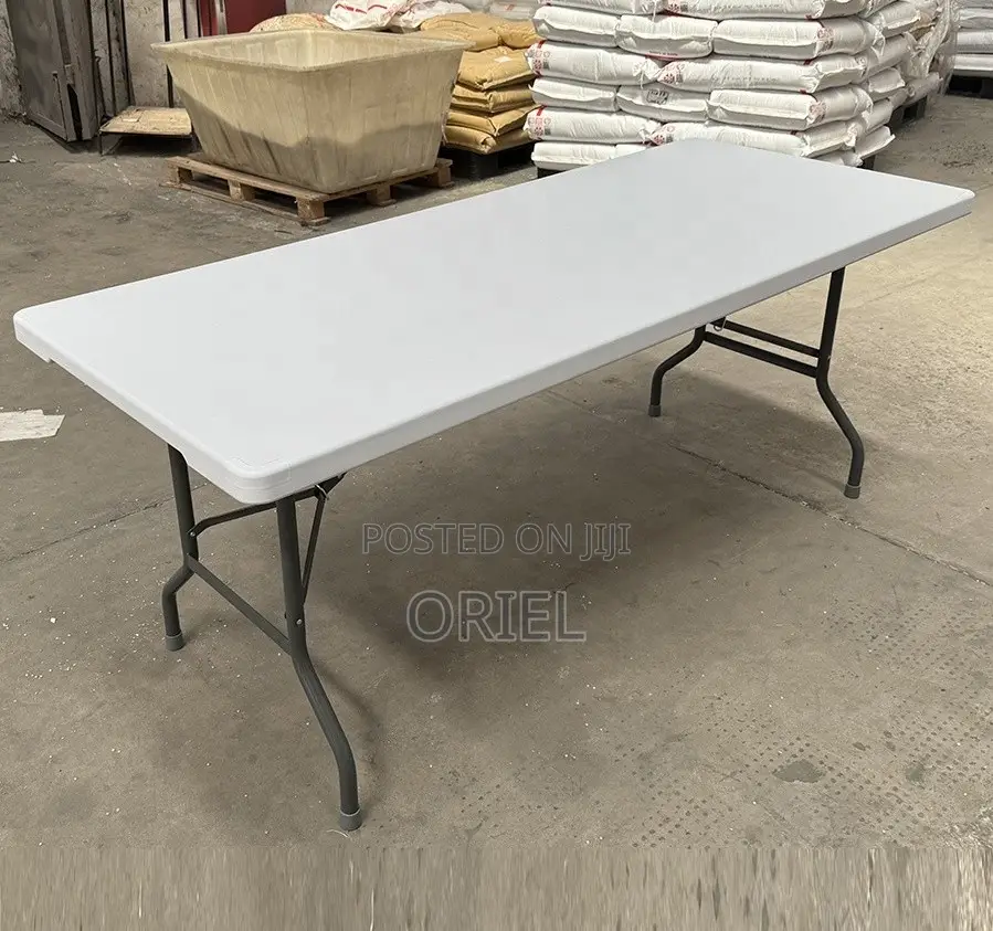 Office Plastic Table; Ergonomic Foldable Plastic Office Workstation