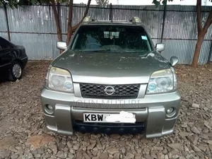 Nissan X-Trail 2006 Gold