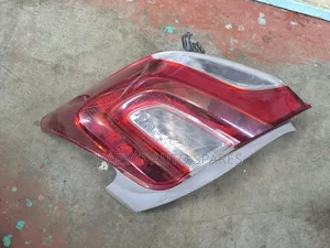Toyota Vitz Jewela Taillight