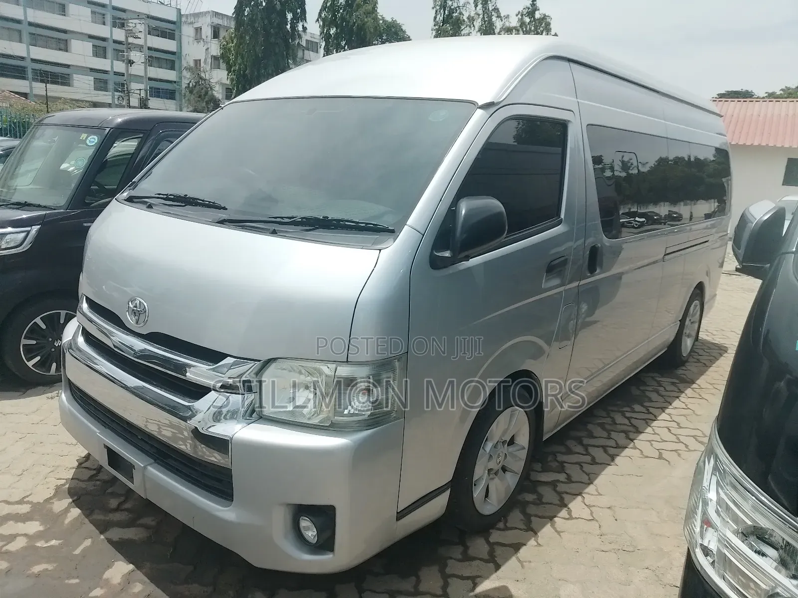 Toyota Grand HiAce 2019 Silver