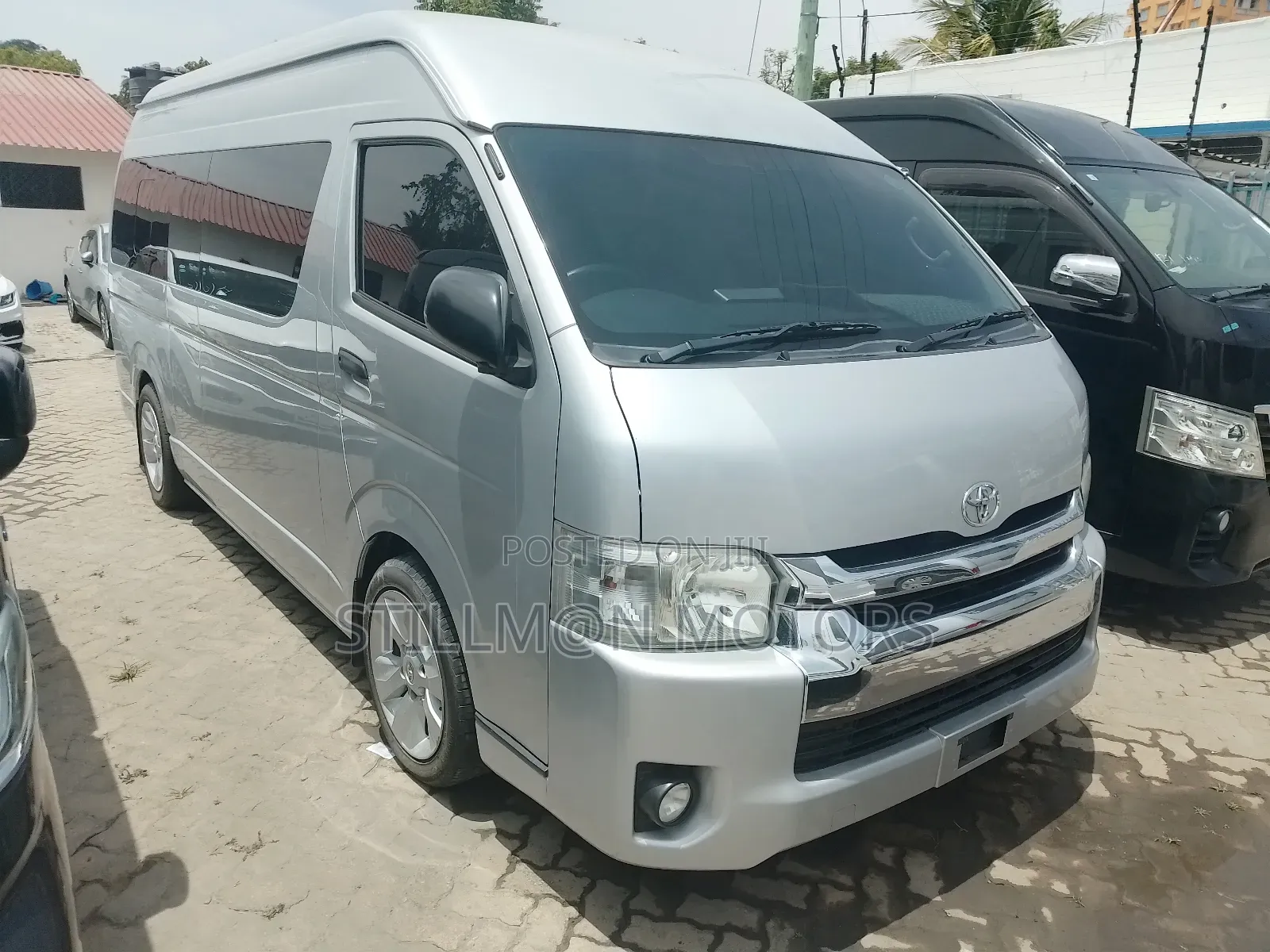 Toyota Grand HiAce 2019 Silver