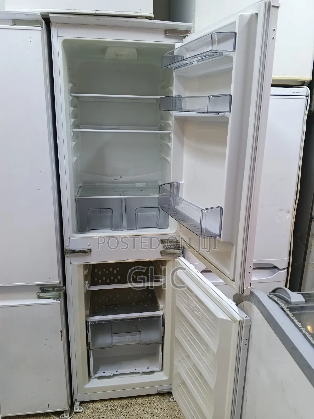 Bottom Freezer (Refrigerator)