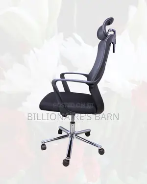 Office Chair With Adjustable Headrest — Smooth Movement, Cool Airflow