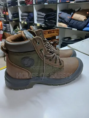 Oil Resistant Soles and Beathabl3 Upper Dakar Brown Bboot