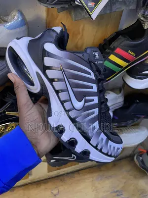 Nike Shox Portal