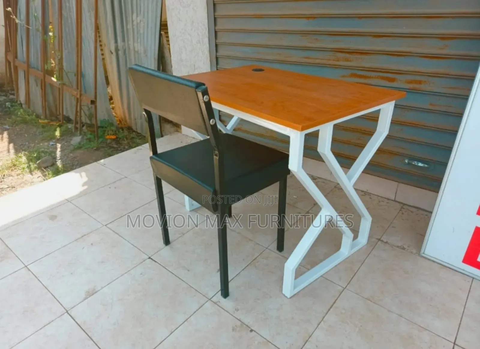White Brown 1.2m Office Table