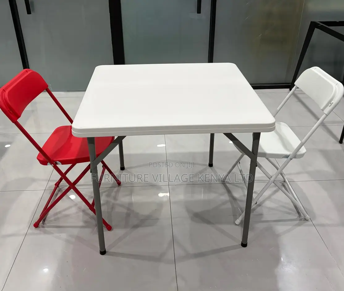 Foldable Table; Plastic Top Square Foldable Table