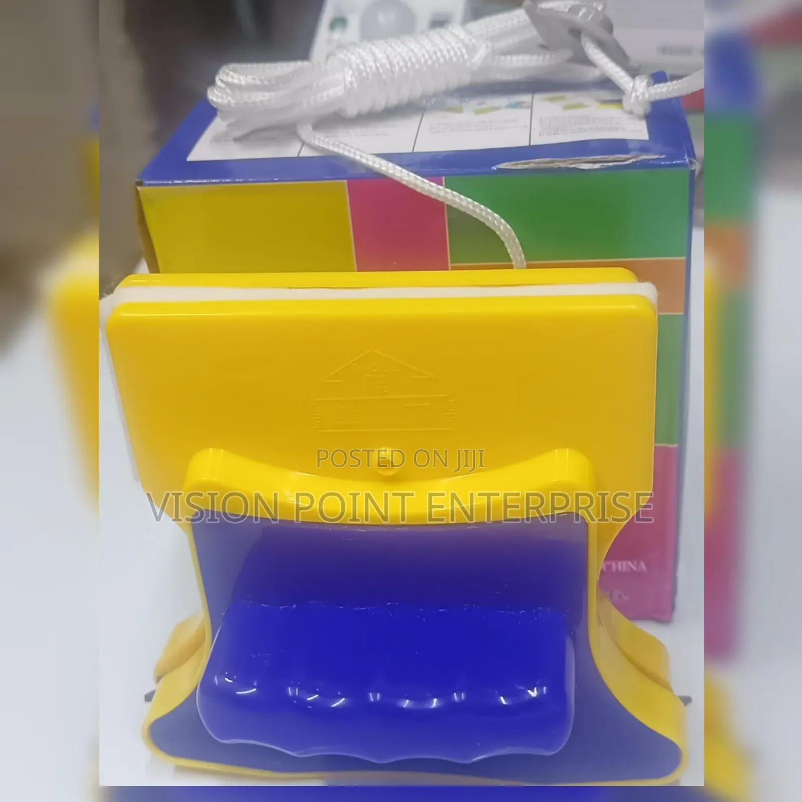 Magnetic Window Glass Cleaner