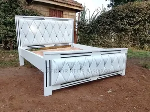 White Diamond Tufted Frame Bed+ Mattress