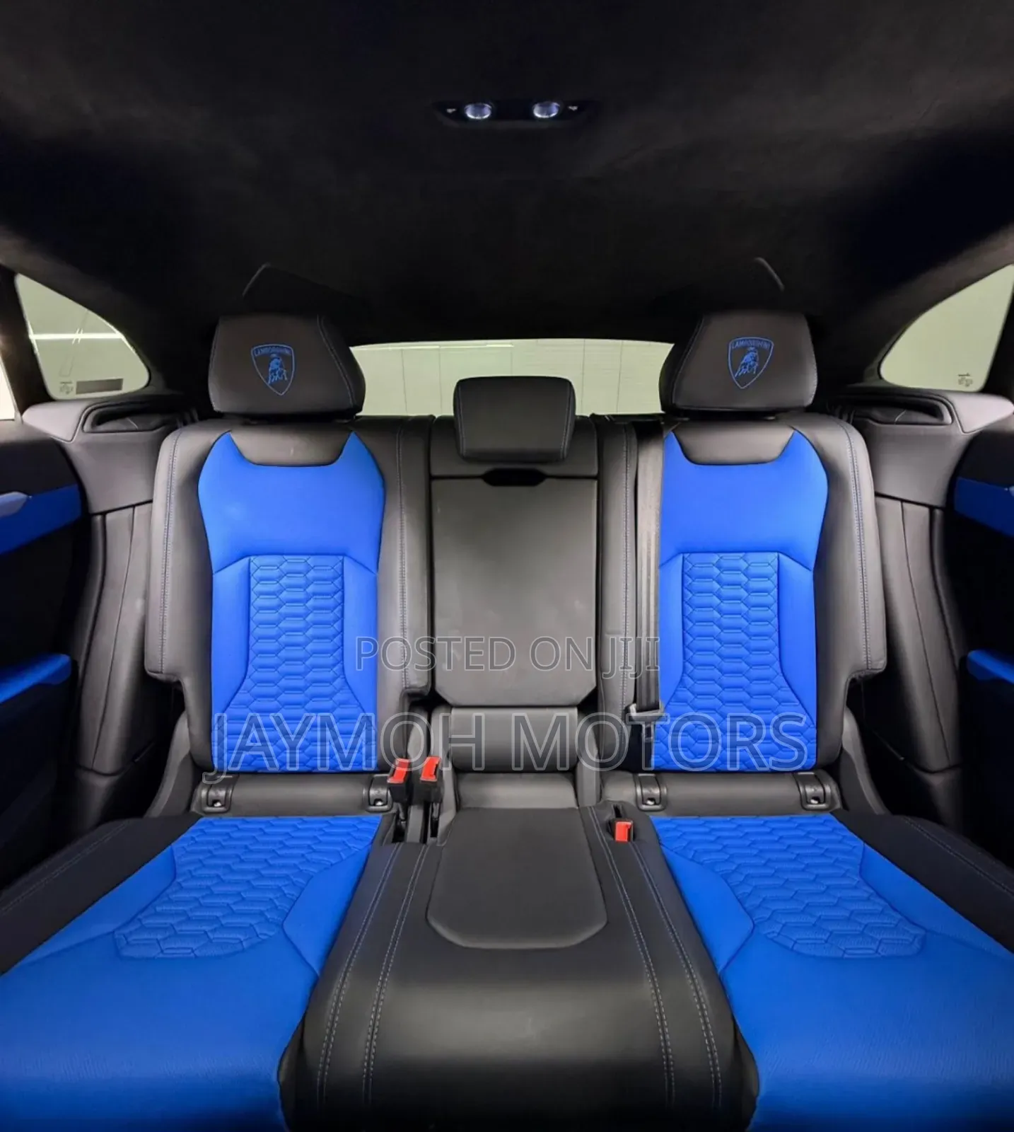 Lamborghini Urus 2021 Blue