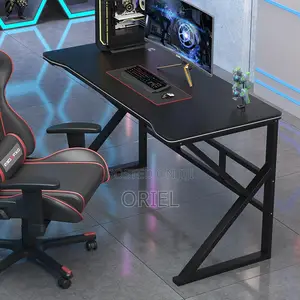 Gaming Desk : Modern Home/Office Gaming Desk