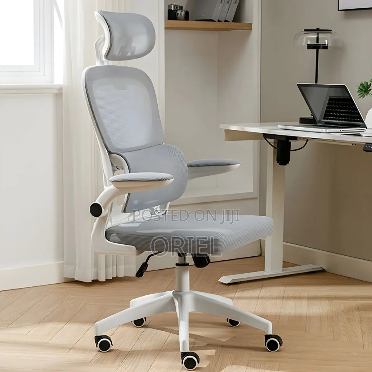 Office Chair : Gray Mesh Office Chair