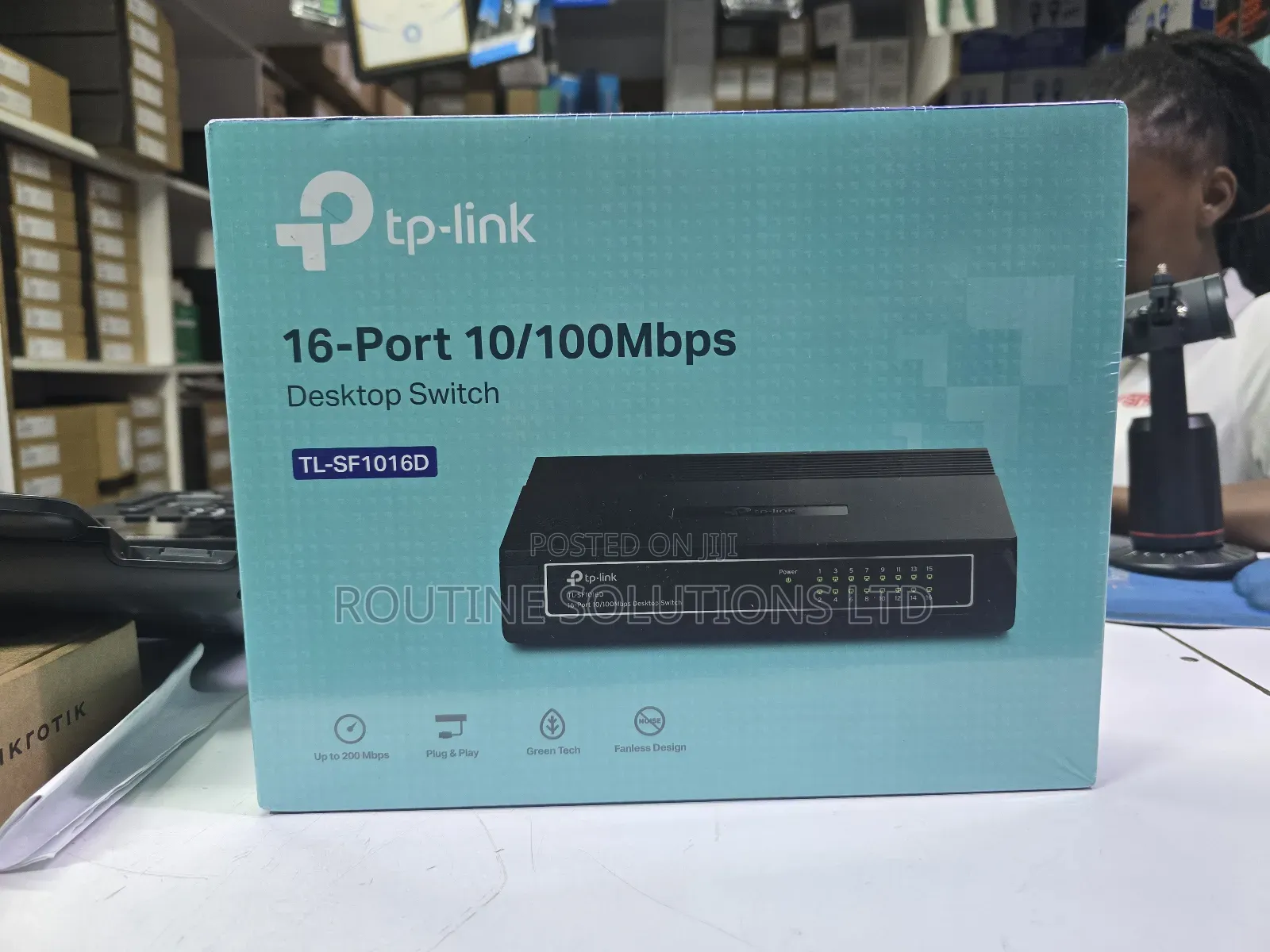 Tplink 16 Port 10/100mbps Desktop Switch Tl-Sf1016d
