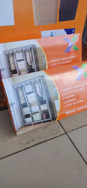 Hommy Large Capacity 3-Column Steel Wardrobe